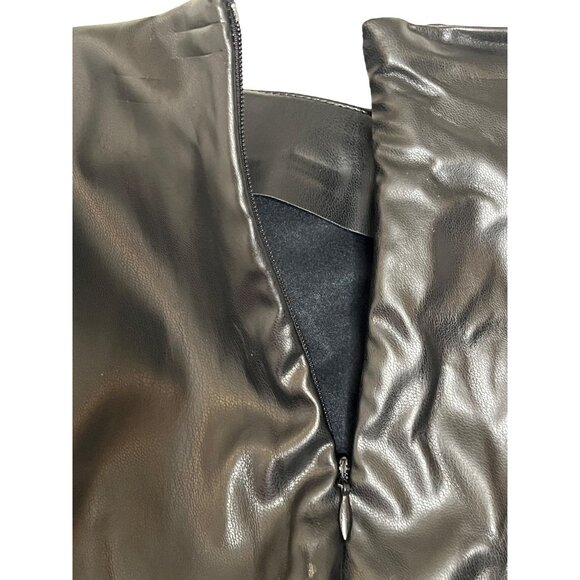 NWT Micas Black Faux Leather Mini Skirt With Side Zipper Rushed Front Side - Picture 11 of 16
